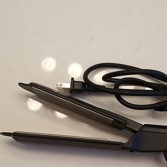Flat iron - Picture 3 of 4